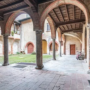 Appartamento House Of Foscolo - Palazzo Cornazzani - By Host4u, Pavia