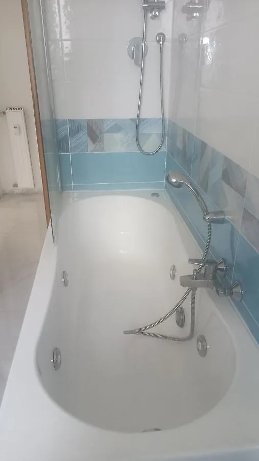 Flarer Apartment Pavia 0*,